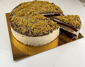 Pistachio Dubai Chocolate 10" Cake