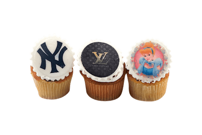 Logo Cupcakes - World of Chantilly