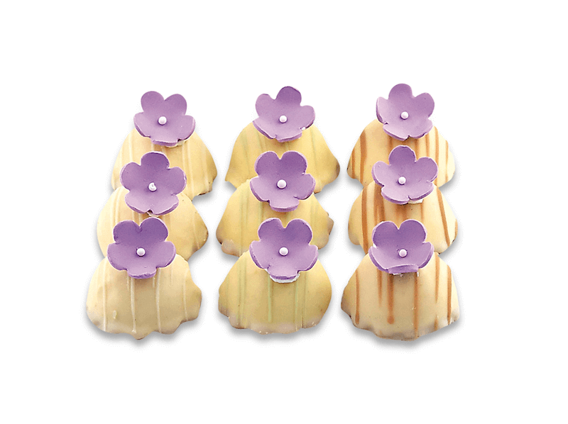 White Chocolate Dome With Flowers - World of Chantilly