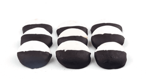 Mini Black and White Cookies - World of Chantilly