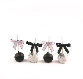 Vanilla Cakepops With Ribbons