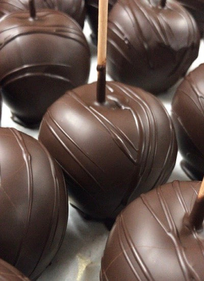 Chocolate Dipped Apples - World of Chantilly